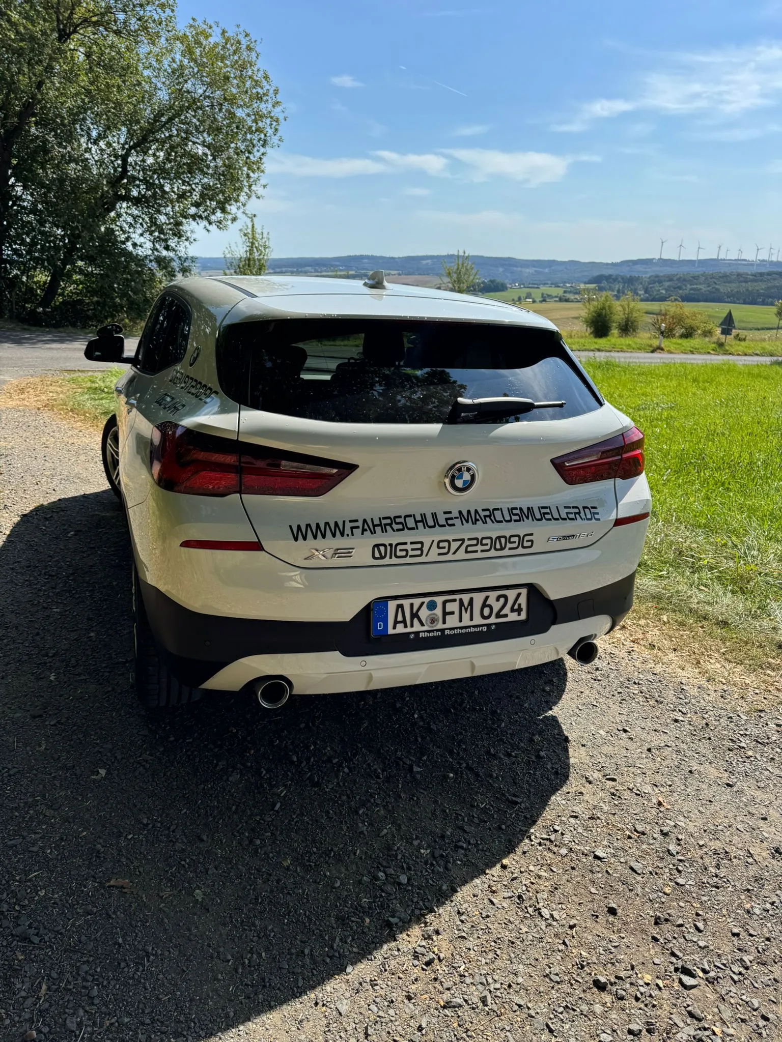 Marcus Müller UG - Fahrschule - BMW X2 – Dein Schaltfahrzeug für die Klasse B